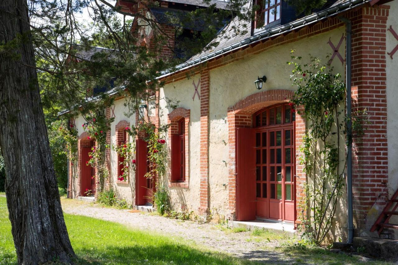 فيلا Domaine De La Trigaliere Ambillou المظهر الخارجي الصورة